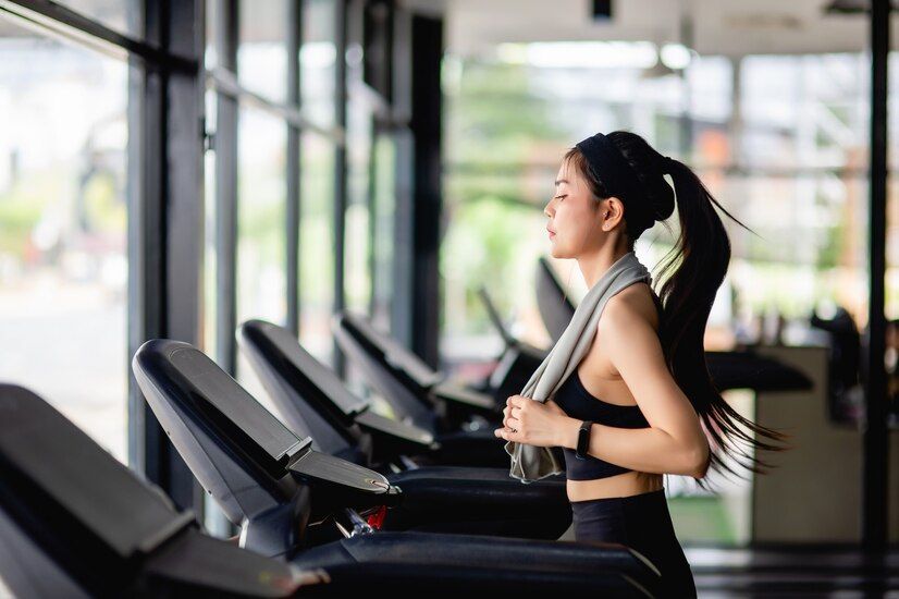 Mengatur Jadwal Latihan Di Rumah Menggunakan Aplikasi Fitness